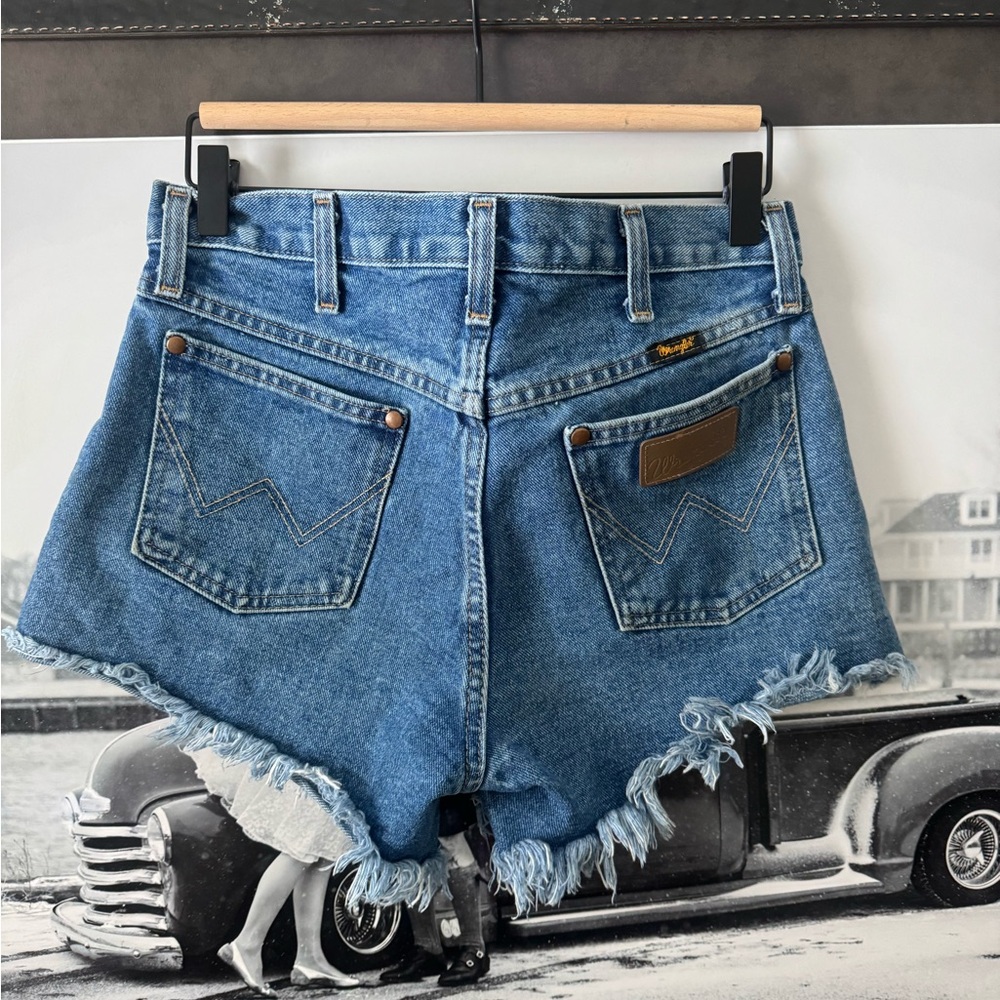 WRANGLER® 2.5" COWBOY SHORT 26